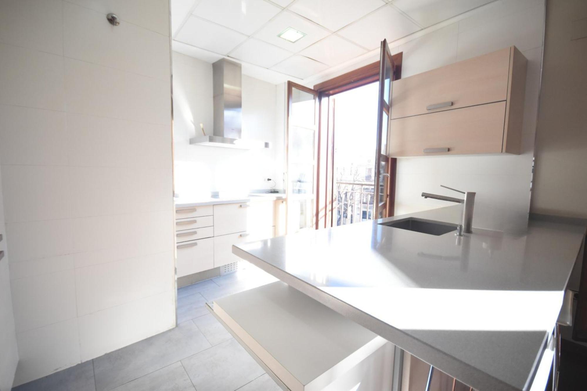 ולנסיה Bello Apartamento En La Plaza Del Tossal מראה חיצוני תמונה