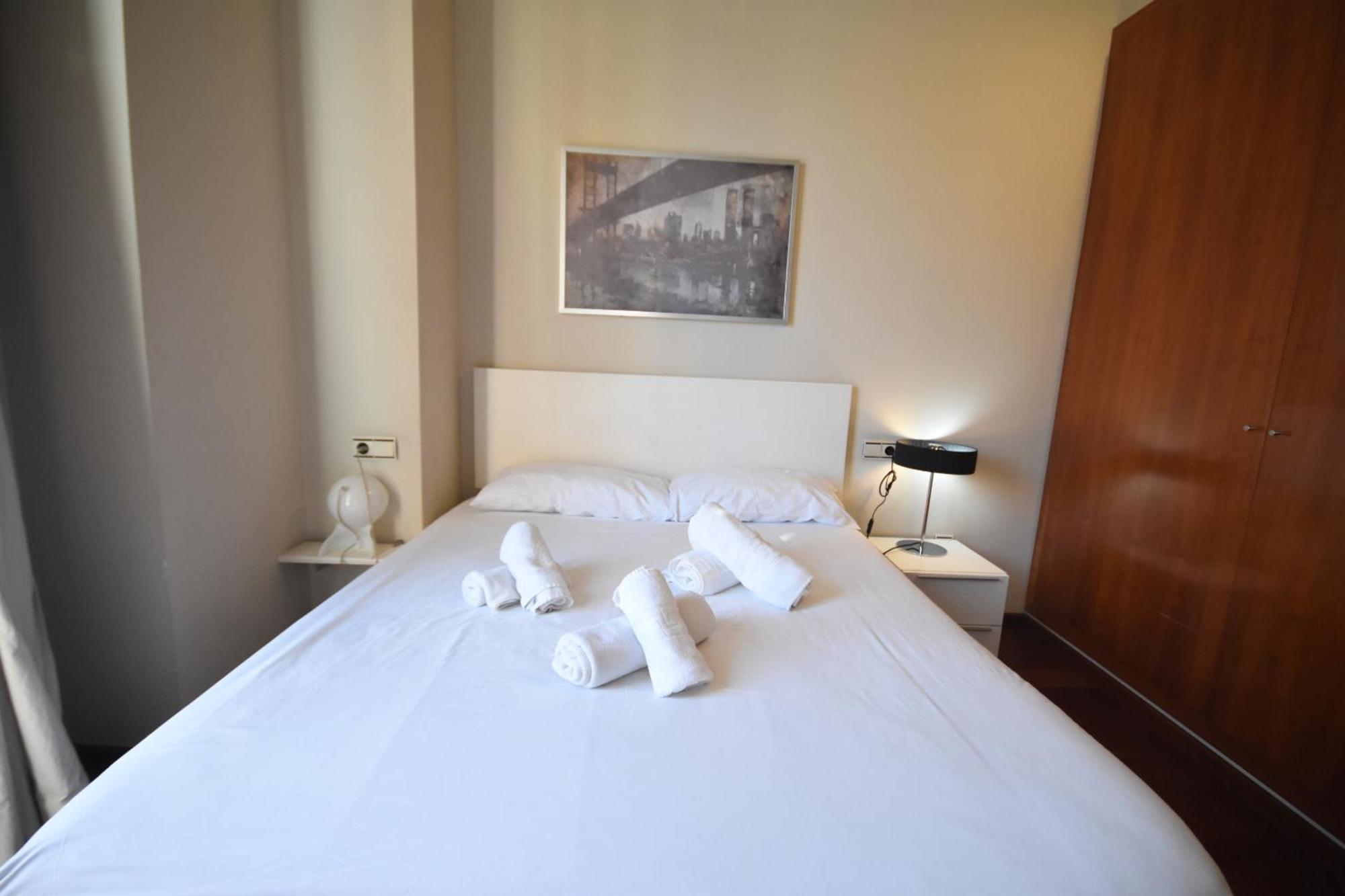 ולנסיה Bello Apartamento En La Plaza Del Tossal מראה חיצוני תמונה